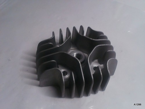 Cylinder head for - cylinder,